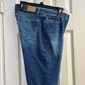 Levi's Women's Skinny Jeans - Blue